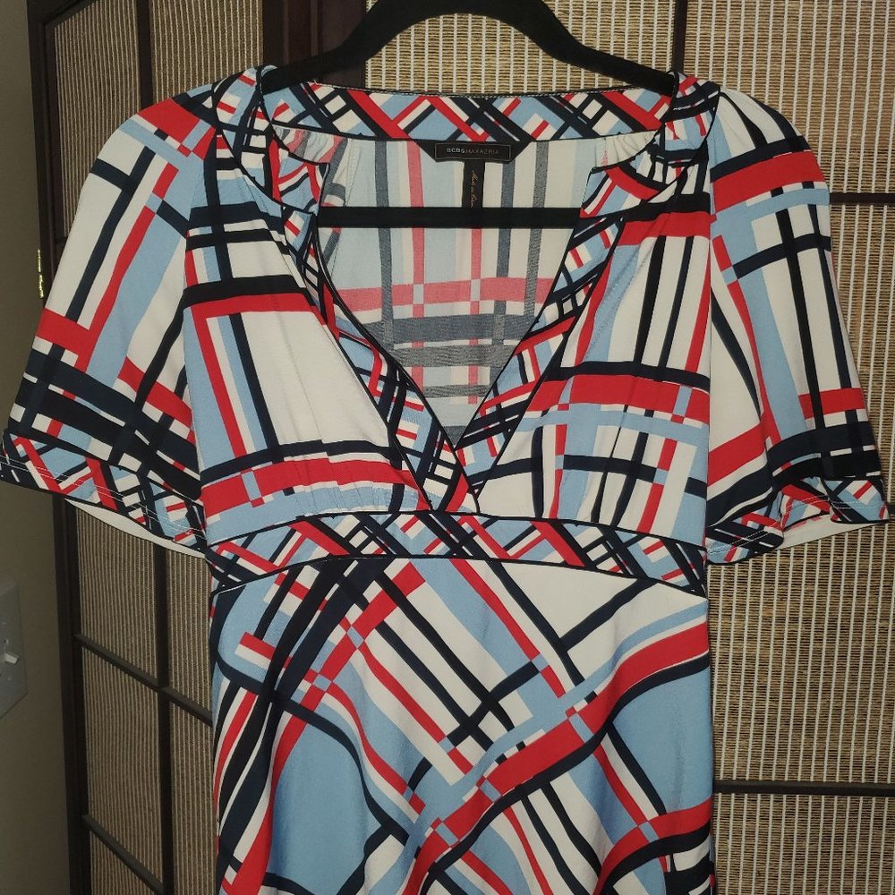 BCBG Short sleeve Top